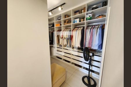 Apartamento à venda com 129m², 3 quartos e 2 vagasCloset Suíte
