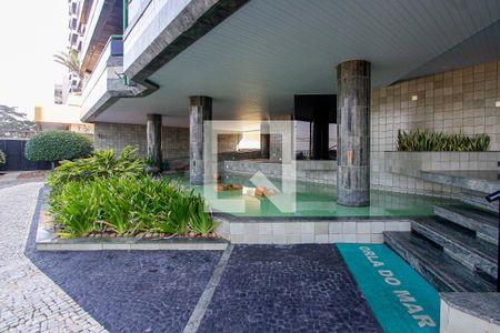 Apartamento à venda com 187m², 3 quartos e 3 vagasEntrada