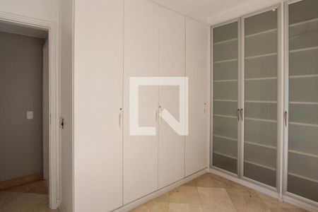Apartamento à venda com 187m², 3 quartos e 3 vagasQuarto 2