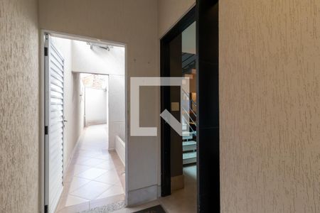 Casa à venda com 222m², 3 quartos e 5 vagasCorredor de Entrada