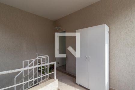 Casa à venda com 222m², 3 quartos e 5 vagasQuintal dos Fundos