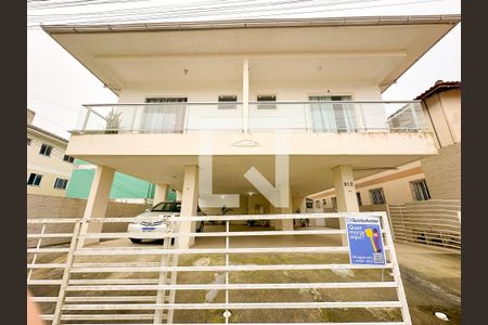 Fachada de apartamento para alugar com 2 quartos, 70m² em Ingleses do Rio Vermelho, Florianópolis