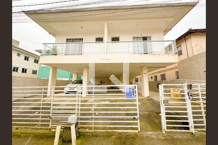Apartamento para alugar com 70m², 2 quartos e 1 vagaFachada