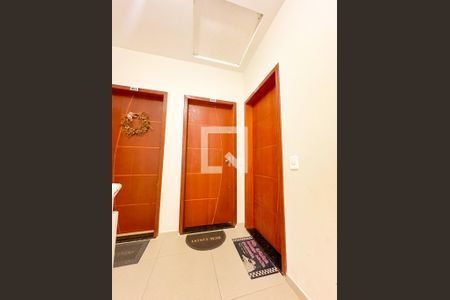 Apartamento para alugar com 70m², 2 quartos e 1 vagaHall social
