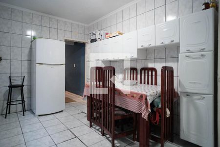 Casa à venda com 90m², 2 quartos e 2 vagasCozinha
