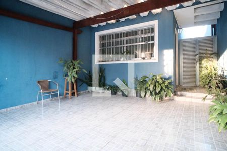 Casa à venda com 90m², 2 quartos e 2 vagasGaragem