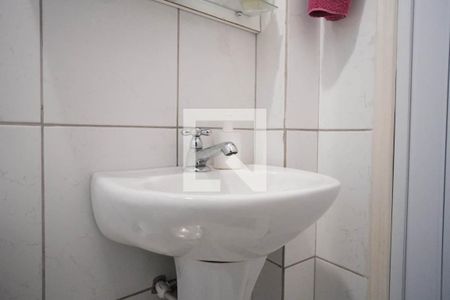 Casa à venda com 90m², 2 quartos e 2 vagasBanheiro 2