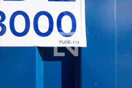 Casa à venda com 240m², 2 quartos e 8 vagasPlaca