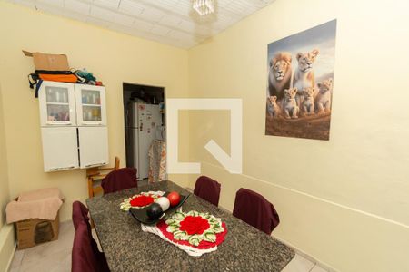 Casa à venda com 240m², 2 quartos e 8 vagasCopa