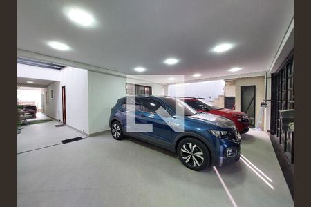 Casa à venda com 500m², 4 quartos e 4 vagasGaragem