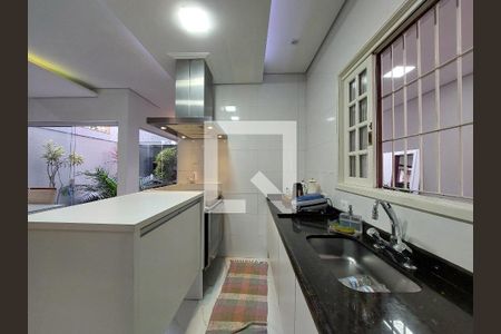Casa à venda com 500m², 4 quartos e 4 vagasCopa