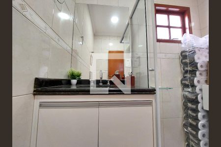 Casa à venda com 500m², 4 quartos e 4 vagasBanheiro 2