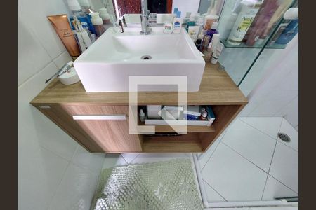 Casa à venda com 500m², 4 quartos e 4 vagasBanheiro 1