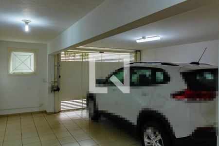 Casa à venda com 200m², 3 quartos e 4 vagasQuintal