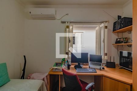 Casa à venda com 200m², 3 quartos e 4 vagasQuarto 2
