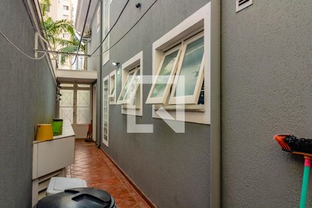 Casa à venda com 200m², 3 quartos e 4 vagasQuintal