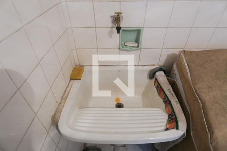 Casa à venda com 143m², 3 quartos e 2 vagas Casa à venda com 143m², 3 quartos e 2 vagasÁrea de serviço