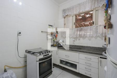 Casa à venda com 143m², 3 quartos e 2 vagas Casa à venda com 143m², 3 quartos e 2 vagasCozinha