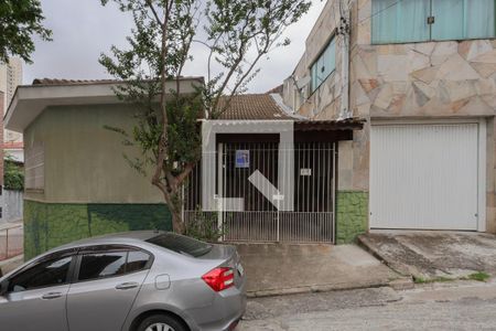 Casa à venda com 143m², 3 quartos e 2 vagas Casa à venda com 143m², 3 quartos e 2 vagasFachada e plaquinha