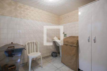 Casa à venda com 143m², 3 quartos e 2 vagas Casa à venda com 143m², 3 quartos e 2 vagasÁrea de serviço