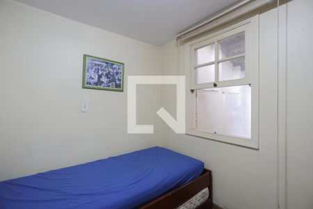 Casa à venda com 143m², 3 quartos e 2 vagas Casa à venda com 143m², 3 quartos e 2 vagasEdícula - Quarto