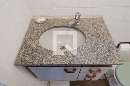 Casa à venda com 143m², 3 quartos e 2 vagas Casa à venda com 143m², 3 quartos e 2 vagasGaragem 1 - Banheiro