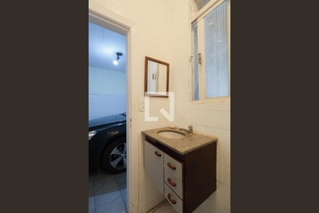 Casa à venda com 143m², 3 quartos e 2 vagas Casa à venda com 143m², 3 quartos e 2 vagasGaragem 1 - Banheiro