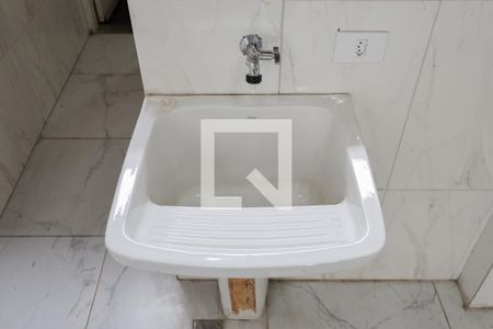 Casa à venda com 143m², 3 quartos e 2 vagas Casa à venda com 143m², 3 quartos e 2 vagasEdícula - Cozinha e Área de serviço