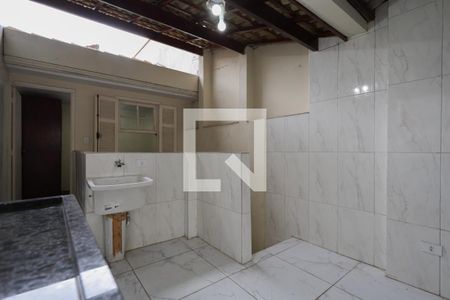 Casa à venda com 143m², 3 quartos e 2 vagas Casa à venda com 143m², 3 quartos e 2 vagasEdícula - Cozinha e Área de serviço