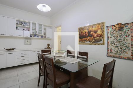 Casa à venda com 143m², 3 quartos e 2 vagas Casa à venda com 143m², 3 quartos e 2 vagasCopa