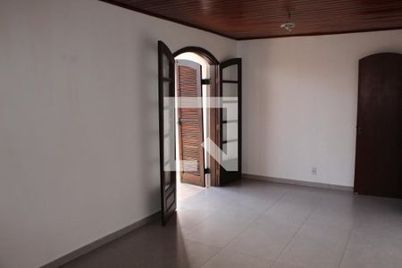 Quarto de casa para alugar com 3 quartos, 60m² em Vila Santo Antônio do Portão, Cotia