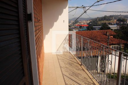 Sacada de casa para alugar com 3 quartos, 60m² em Vila Santo Antônio do Portão, Cotia