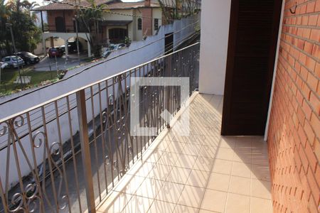 Sacada de casa para alugar com 3 quartos, 60m² em Vila Santo Antônio do Portão, Cotia