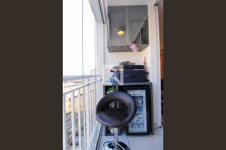 Apartamento para alugar com 54m², 2 quartos e 1 vaga Apartamento para alugar com 54m², 2 quartos e 1 vagaVaranda