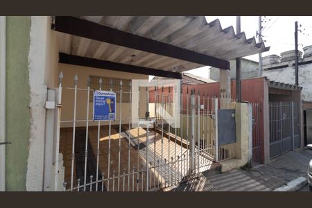 Casa à venda com 150m², 3 quartos e 1 vaga Casa à venda com 150m², 3 quartos e 1 vagaFachada e plaquinha