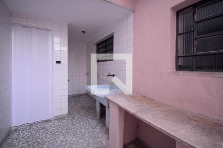 Casa à venda com 173m², 2 quartos e 1 vaga Casa à venda com 173m², 2 quartos e 1 vagaÁrea de Serviço