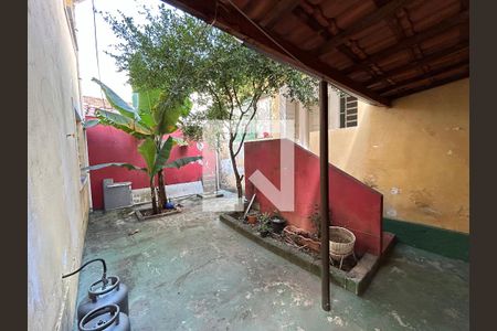 Casa à venda com 170m², 4 quartos e 2 vagasQuintal