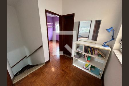 Casa à venda com 170m², 4 quartos e 2 vagassegundo andar