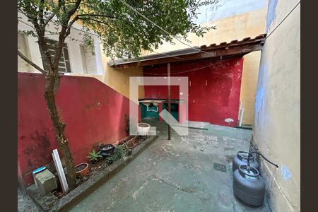 Casa à venda com 170m², 4 quartos e 2 vagasQuintal