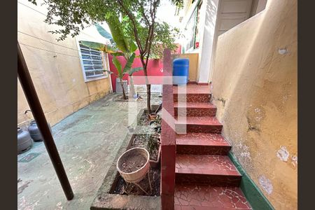 Casa à venda com 170m², 4 quartos e 2 vagasQuintal