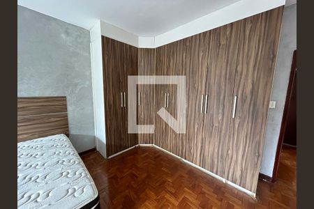 Casa à venda com 170m², 4 quartos e 2 vagasQuarto 1