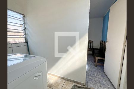 Casa à venda com 132m², 3 quartos e 1 vagaÁrea de Serviço