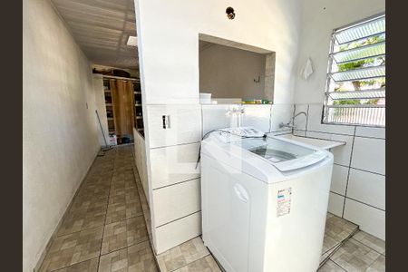 Casa à venda com 132m², 3 quartos e 1 vagaÁrea de Serviço