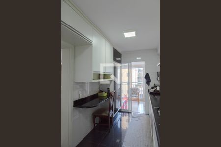 Apartamento à venda com 114m², 3 quartos e 2 vagas Apartamento à venda com 114m², 3 quartos e 2 vagasCozinha