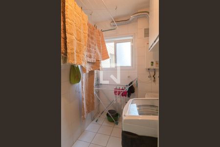 Apartamento à venda com 114m², 3 quartos e 2 vagas Apartamento à venda com 114m², 3 quartos e 2 vagasÁrea de Serviço