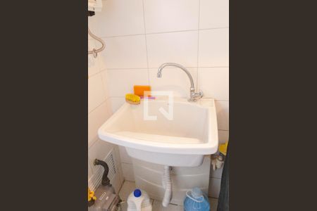 Apartamento à venda com 114m², 3 quartos e 2 vagas Apartamento à venda com 114m², 3 quartos e 2 vagasÁrea de Serviço