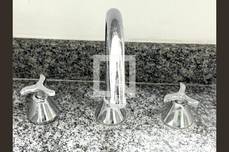 Apartamento para alugar com 29m², 1 quarto e sem vagaBanheiro 