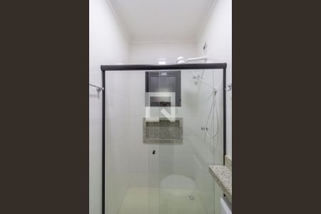 Casa à venda com 100m², 2 quartos e 2 vagasBanheiro da Suíte 1