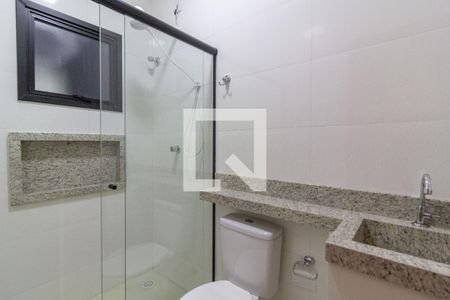 Casa à venda com 100m², 2 quartos e 2 vagasBanheiro da Suíte 1