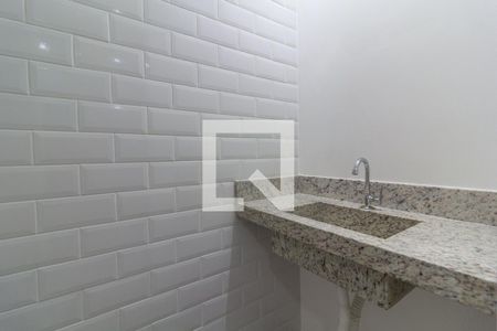 Casa à venda com 100m², 2 quartos e 2 vagasLavabo